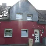 Flughafenapartement Sky View