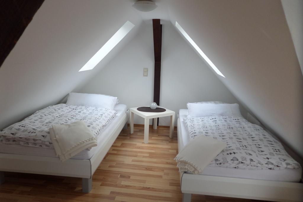 Appartement Flughafenapartement Sky View